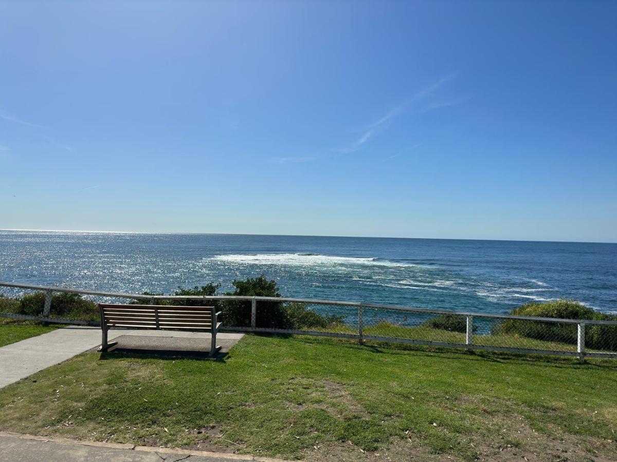 Ocean Front Apartment Cronulla Exterior photo